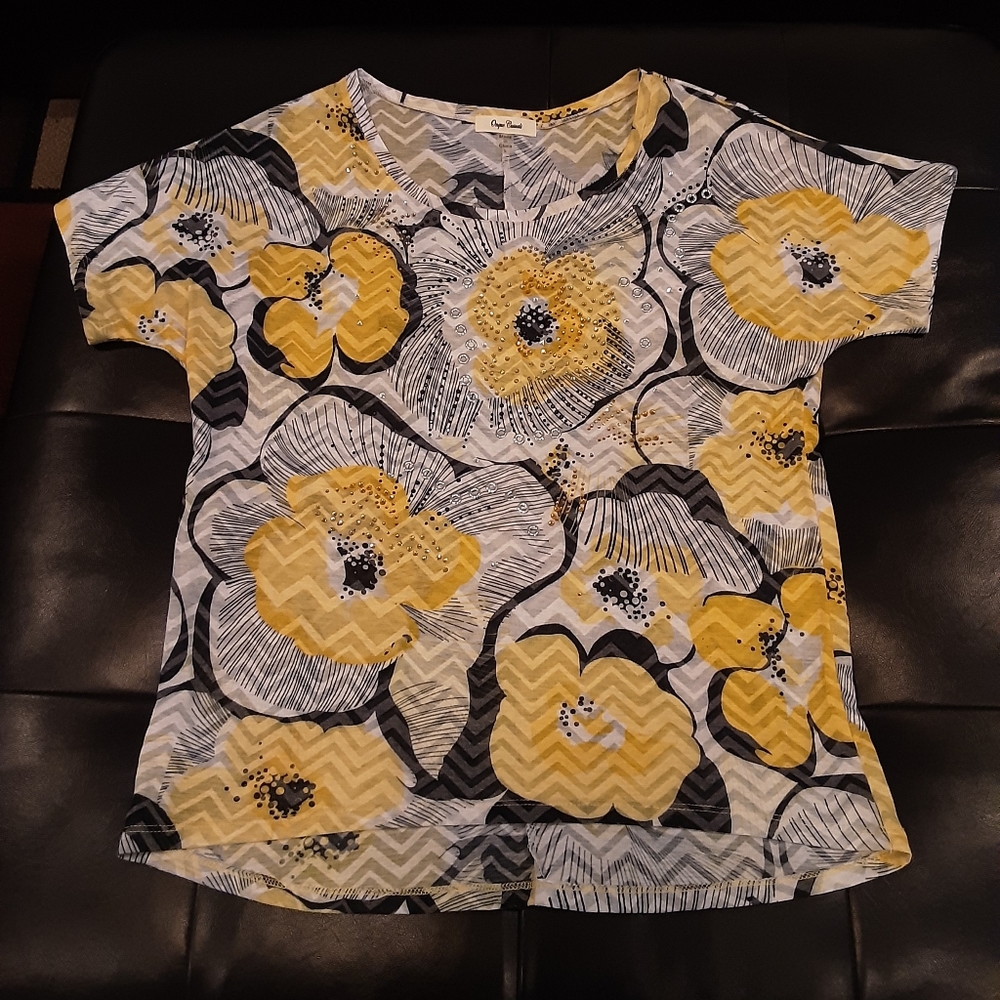 Womens knit Onque Casuals blouse